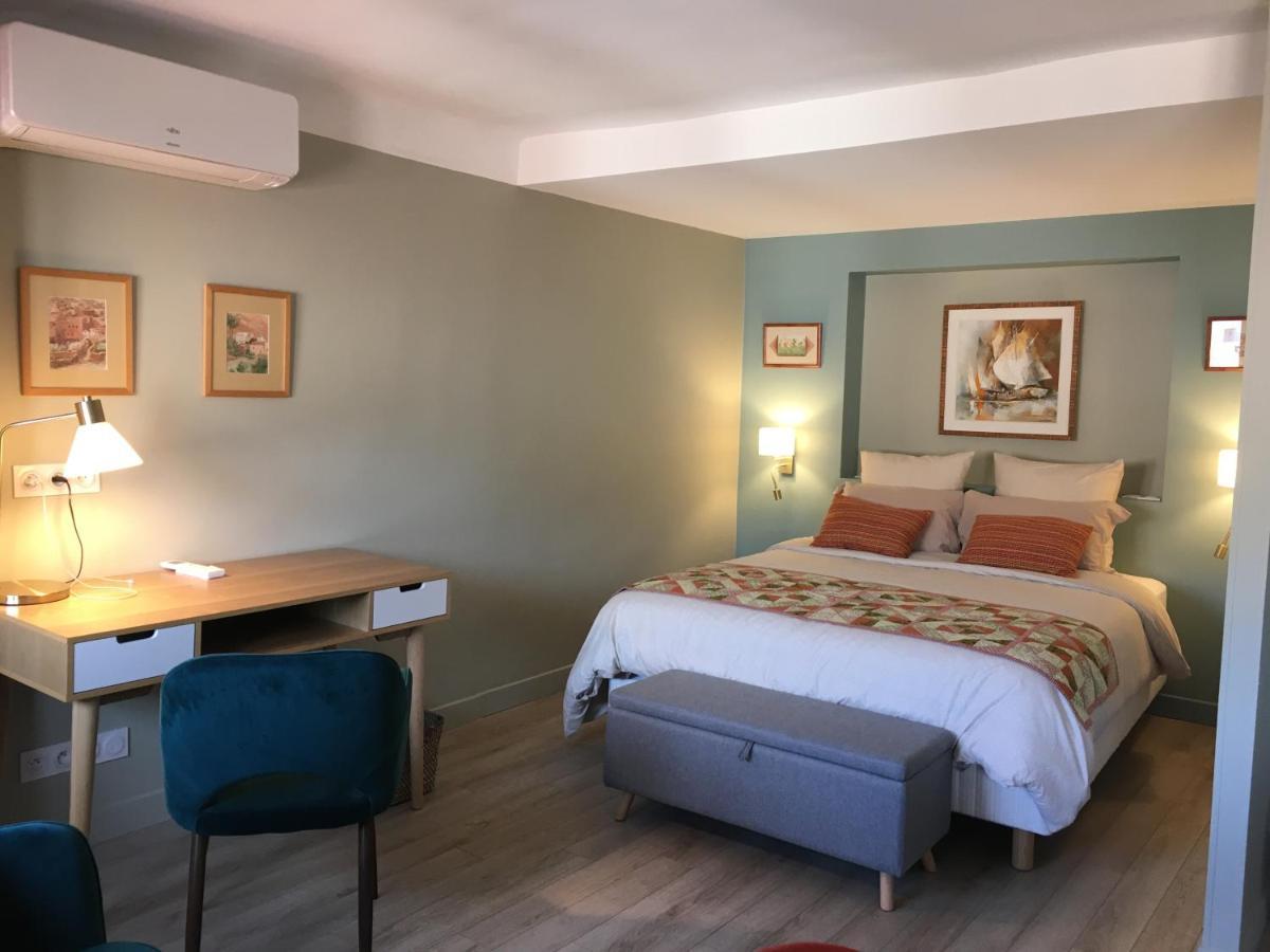 Au Coeur Du Vieux Toulon Au Calme Appartement Renove Climatise Confortable Etage Eleve Avec Ascenseur Proche Parking Et Toutes Commodites Exterior foto