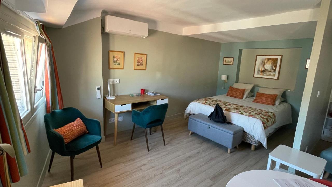 Au Coeur Du Vieux Toulon Au Calme Appartement Renove Climatise Confortable Etage Eleve Avec Ascenseur Proche Parking Et Toutes Commodites Exterior foto