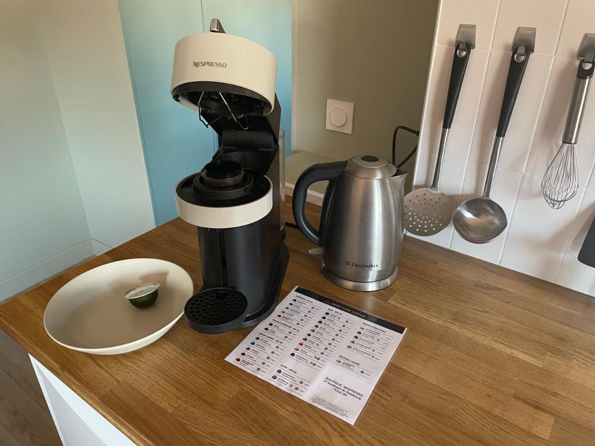 Au Coeur Du Vieux Toulon Au Calme Appartement Renove Climatise Confortable Etage Eleve Avec Ascenseur Proche Parking Et Toutes Commodites Exterior foto